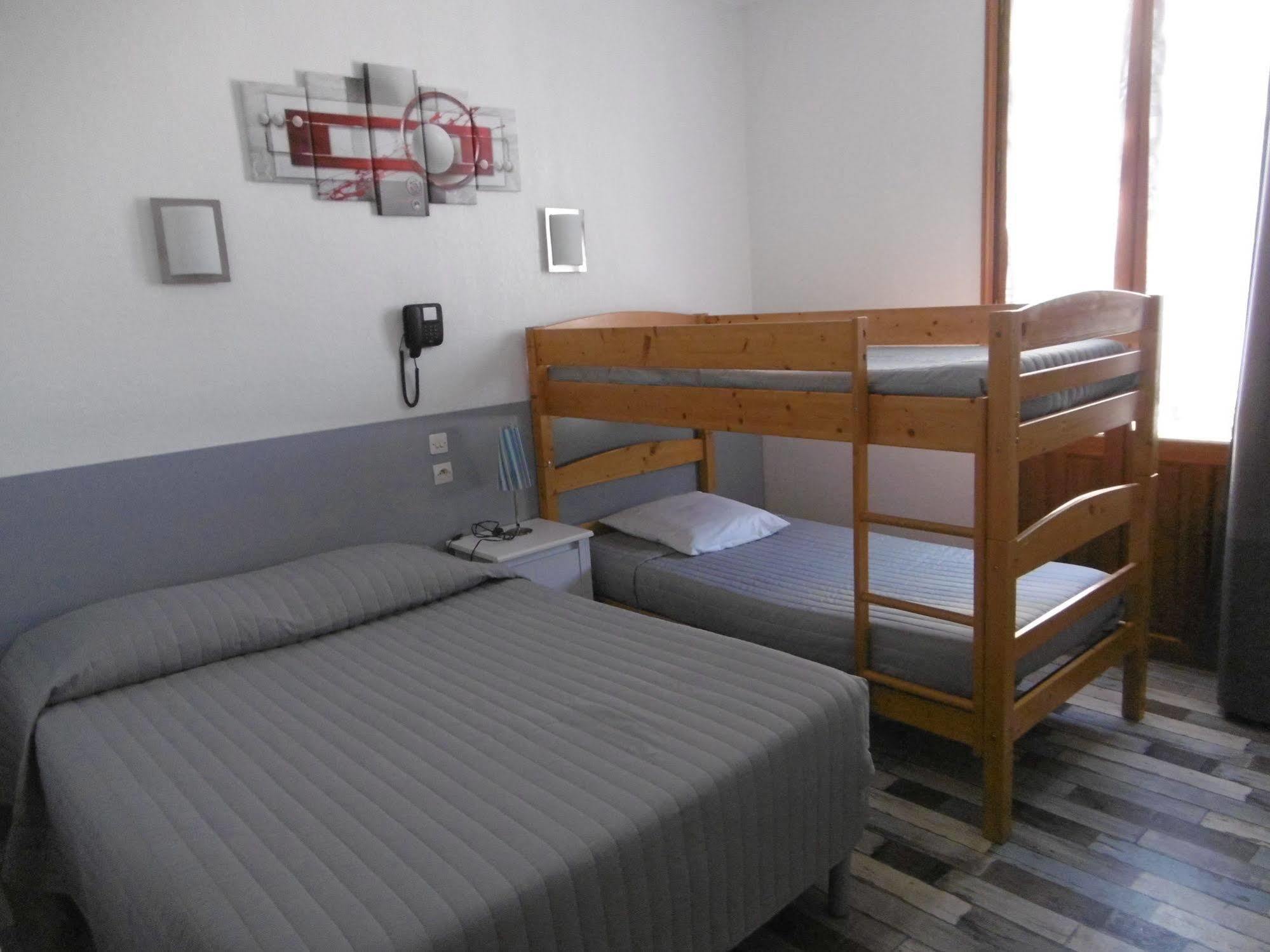 Hotel Au Tropico Ζουάν λε Πιν Εξωτερικό φωτογραφία